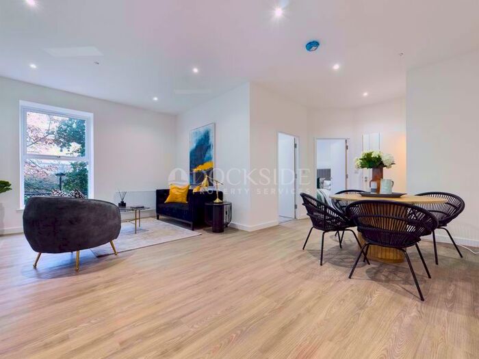 2 Bedroom Flat To Rent In Quayside, Chatham Maritime, Chatham, ME4