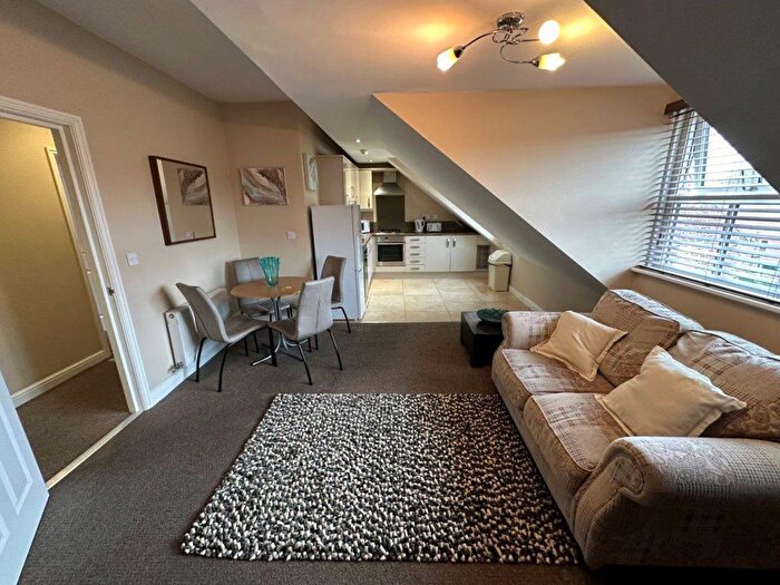 2 Bedroom Flat To Rent In Mill Wynd, Yarm, TS15