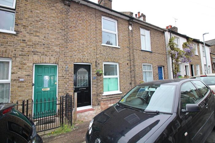 2 Bedroom Terraced House To Rent In Roman Road, Old Moulsham, Chelmsford, CM2