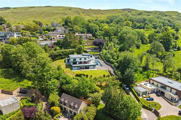 5 Bedroom Detached House To Rent In Lye Lane, Cleeve Hill, Cheltenham, Gloucestershire, GL52
