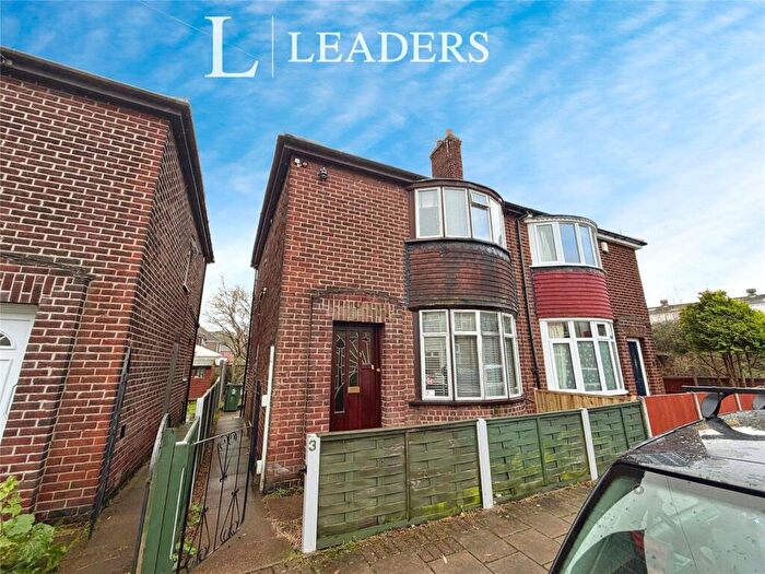 3 Bedroom Semi-Detached House To Rent In Glebe Street, Loughborough, Leicestershire, LE11