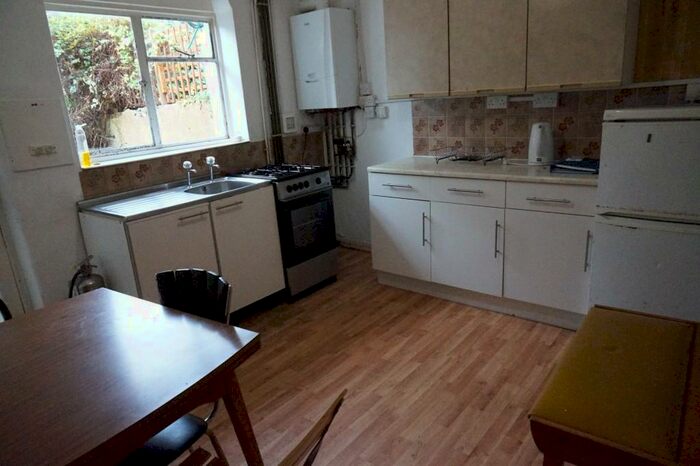 3 Bedroom Terraced House To Rent In Holland Street, Brighton, BN2
