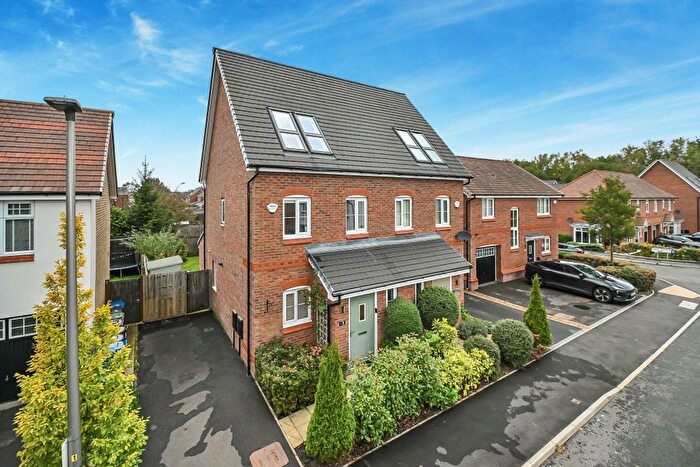 3 Bedroom Semi-detached House For Sale In Nixon Phillips Drive, Hindley Green, Wigan, WN2