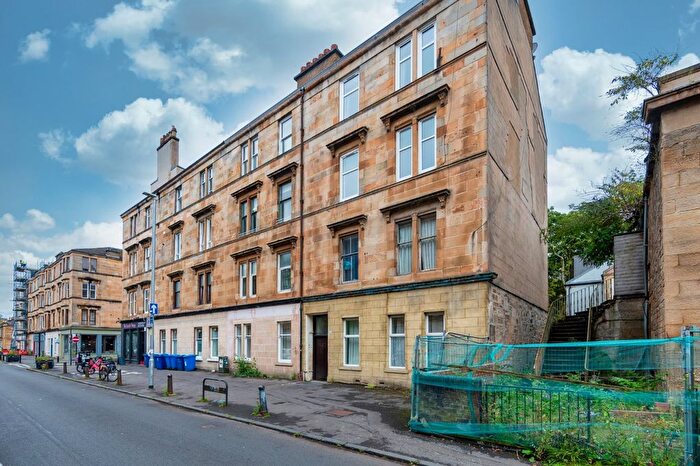 2 Bedroom Flat To Rent In Bank Street, Glasgow, G12