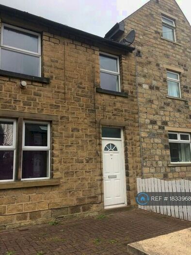 3 Bedroom Terraced House To Rent In St Johns Avenue, Huddersfield, HD4