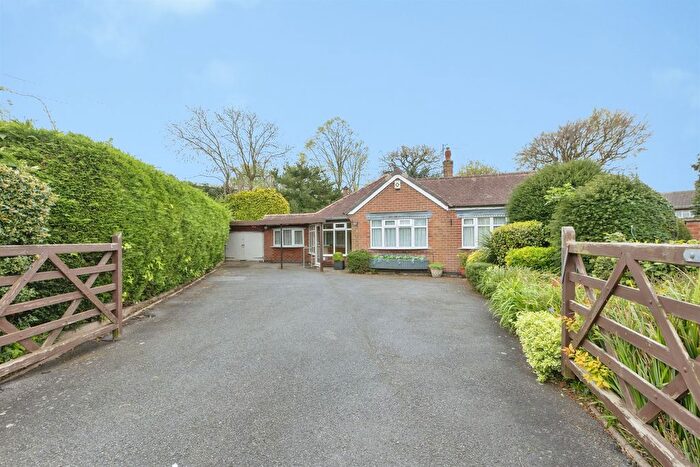 3 Bedroom Detached Bungalow For Sale In Campbell Avenue, Thurmaston, Leicester, LE4