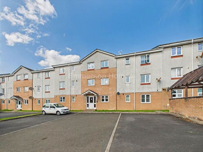 2 Bedroom Flat To Rent In Bobbins Gate, Paisley, PA1