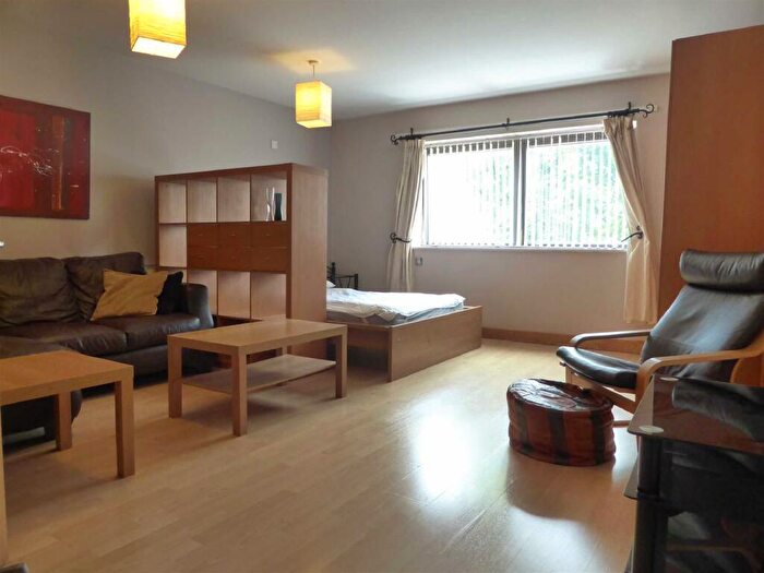 Studio To Rent In Madison Apartments, Seymour Grove, Old Trafford, M16