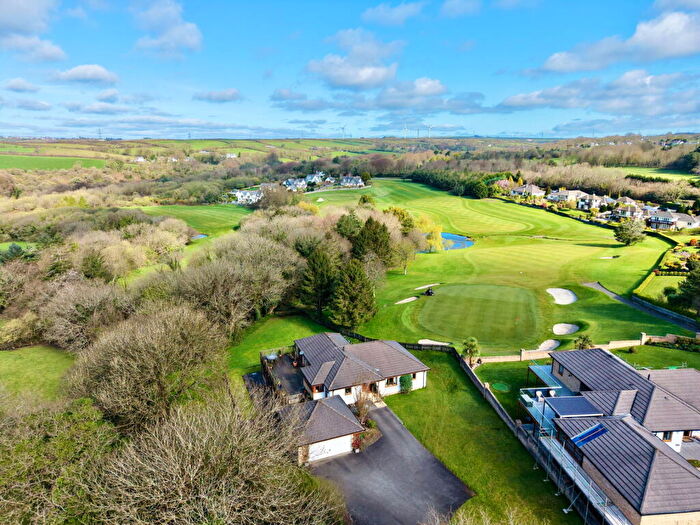 4 Bedroom Detached House For Sale In Bowood Park, Lanteglos, PL32