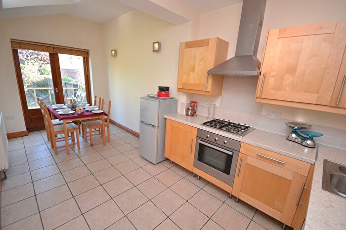 1 Bedroom Flat To Rent In Trent Boulevard, West Bridgford, Nottingham, NG2