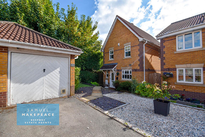 3 Bedroom Detached House For Sale In Merlin Way, Kidsgrove, Stoke-on-Trent, ST7