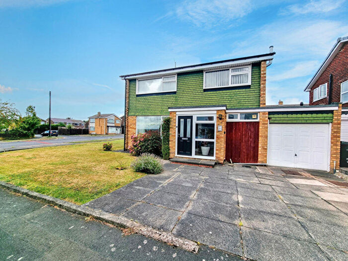 4 Bedroom Detached House For Sale In Eddrington Grove, Chapel House, NE5