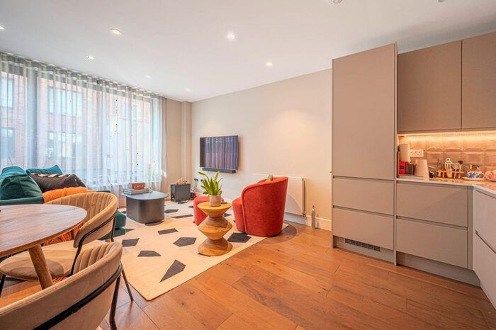 1 Bedroom Flat To Rent In Kilburn High Road, Kilburn, London, NW6