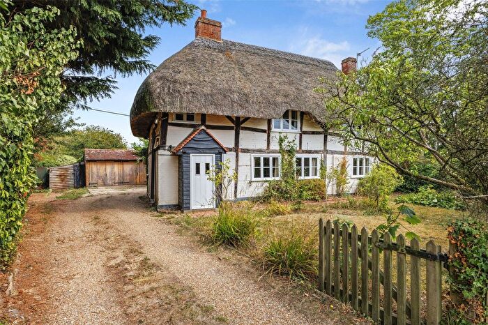 3 Bedroom Country House For Sale In Old Cottage, Rotherwick, RG27