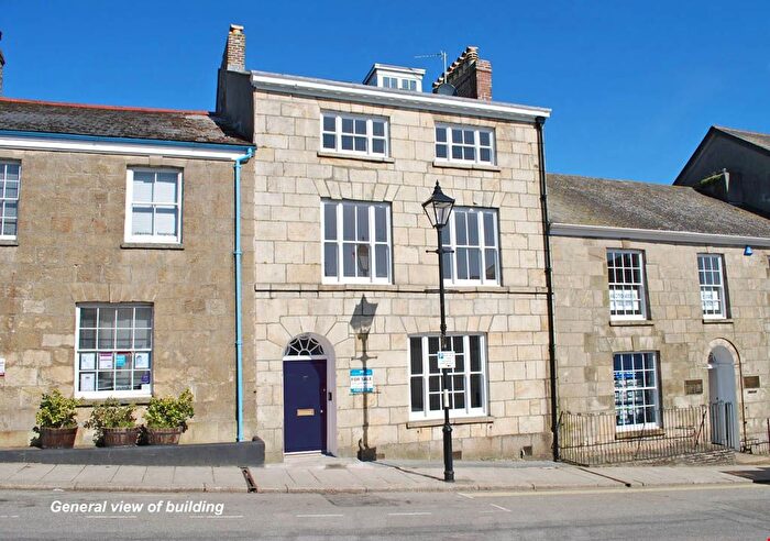 1 Bedroom Flat For Sale In Lemon Street, Truro, Cornwall, TR1