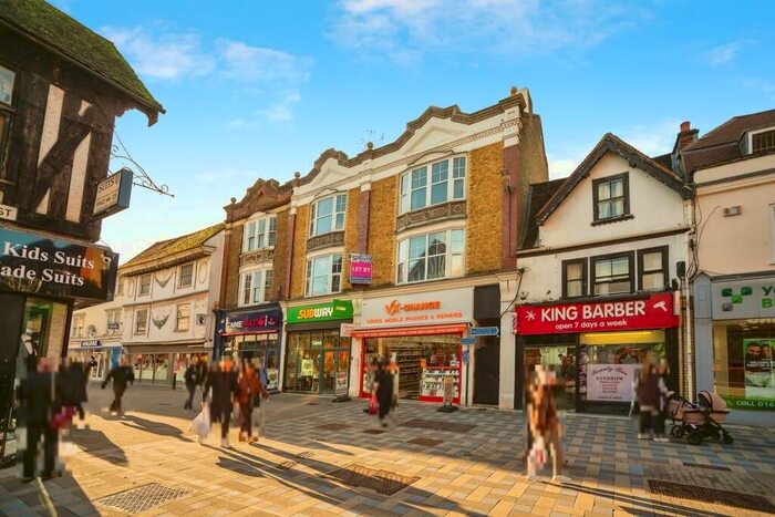2 Bedroom Flat To Rent In Week Street, Maidstone, ME14