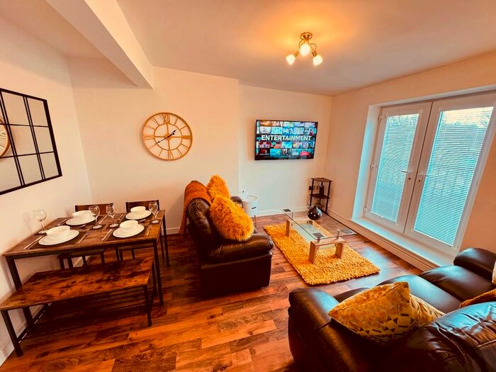 2 Bedroom Flat To Rent In Park Avenue, Whitley Bay, NE26