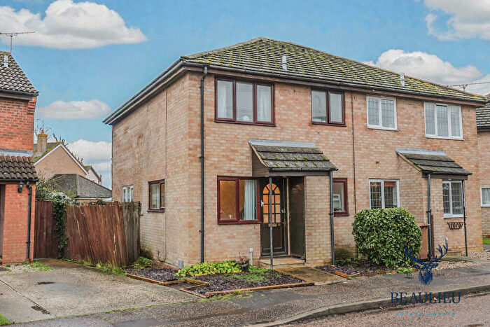 1 Bedroom Semi-Detached House For Sale In Villiers Place, Chelmsford, CM3