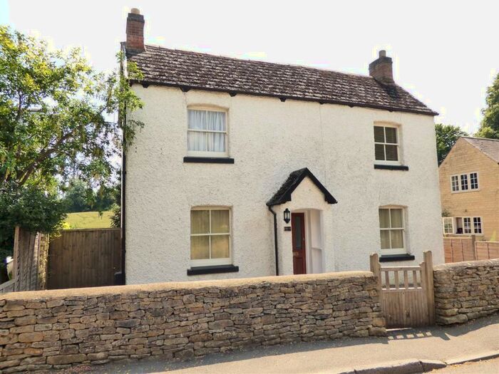 3 Bedroom Detached House To Rent In Park Road, Chipping Campden, GL55