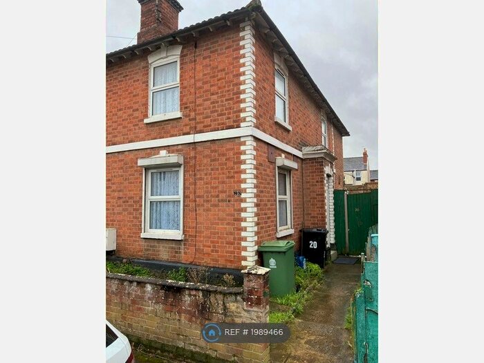 3 Bedroom Semi-Detached House To Rent In Morpeth Street, Gloucester, GL1