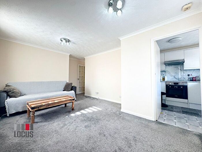 1 Bedroom Flat To Rent In Granary Close, London, N9