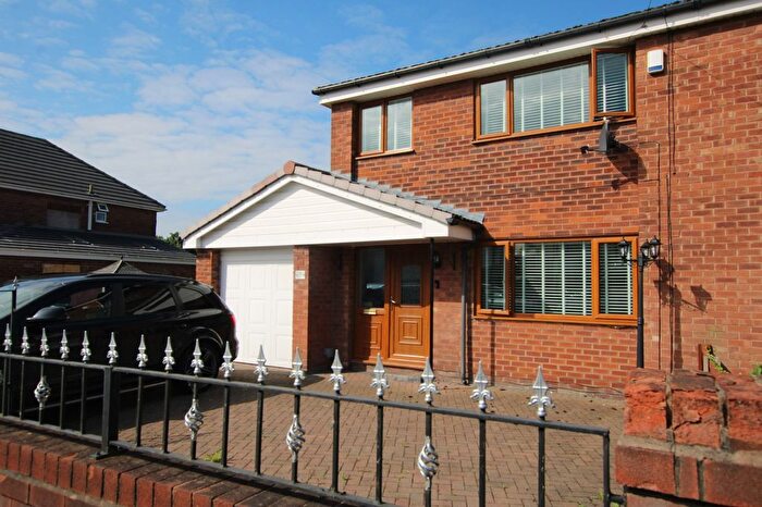 3 Bedroom Semi-Detached House To Rent In Sandy Lane, Warrington, WA2