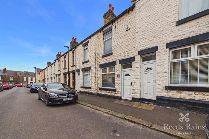 3 Bedroom House To Rent In Norris Road, Sheffield, S6