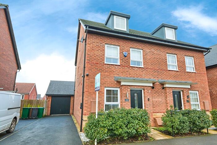 4 Bedroom Semi Detached House For Sale In Kensey Road, Derby, DE3
