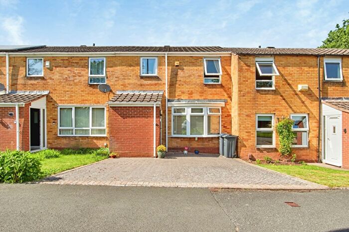 3 Bedroom Terraced House For Sale In Longdales Road, Birmingham, West Midlands, B38