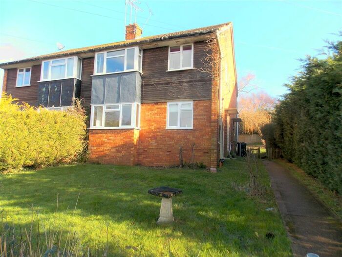 2 Bedroom Flat To Rent In Ashford Road, St. Michaels, Tenterden, TN30