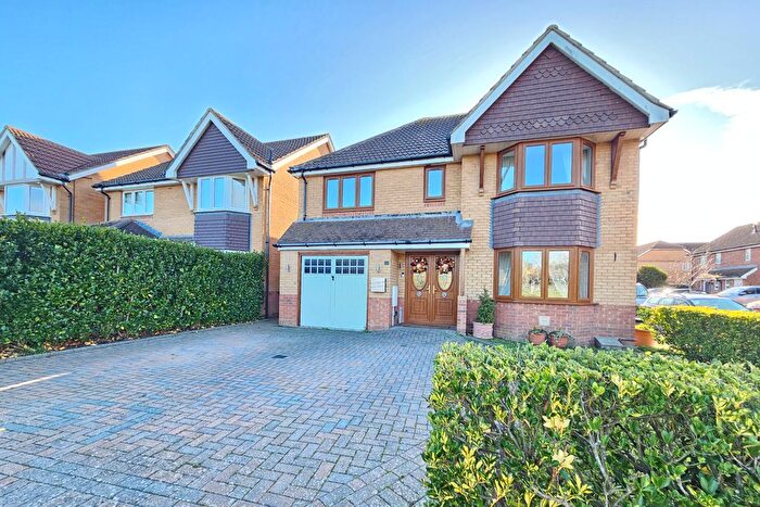 4 Bedroom Detached House For Sale In Megson Drive, Lee-On-The-Solent, PO13