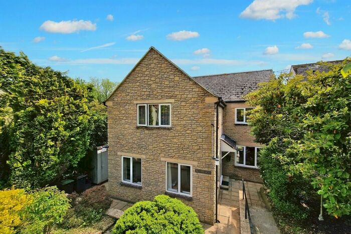 4 Bedroom Detached House For Sale In Loders, DT6
