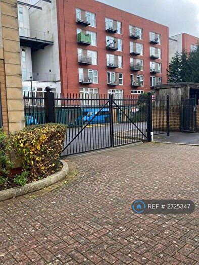 2 Bedroom Flat To Rent In Cromwell Street, Bristol, BS3