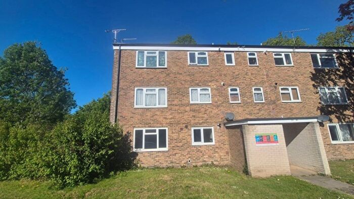 1 Bedroom Flat To Rent In Greenacres, Crawley, RH10