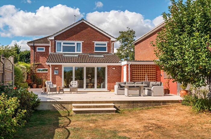 5 Bedroom Link Detached House For Sale In Wynnes Rise, Sherborne, DT9