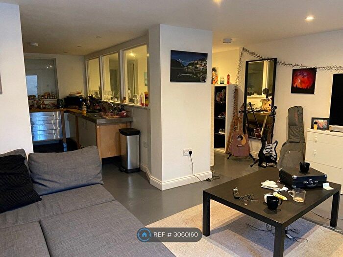 1 Bedroom Flat To Rent In The Old Post Office, Bristol, BS6