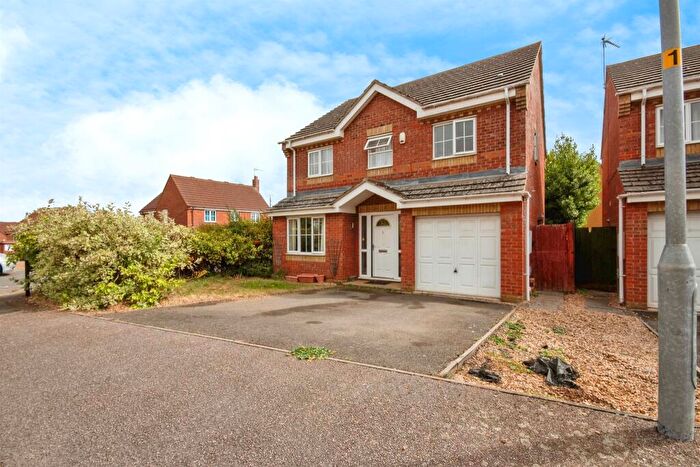4 Bedroom Detached House For Sale In Leighton Close, Wellingborough, NN8