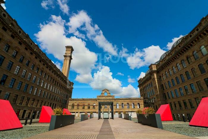 2 Bedroom Apartment To Rent In Velvet Mill, Lister Mills, Bradford, BD9