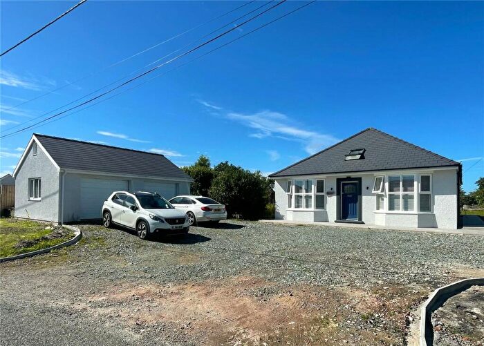 3 Bedroom Bungalow For Sale In Pill Road, Hook, Haverfordwest, Pembrokeshire, SA62