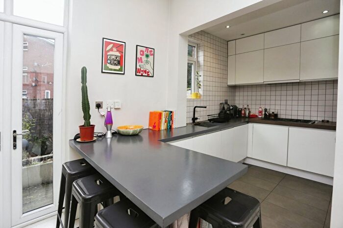 3 Bedroom Terraced House For Sale In Manchester Road, Heaton Chapel, Stockport, SK4