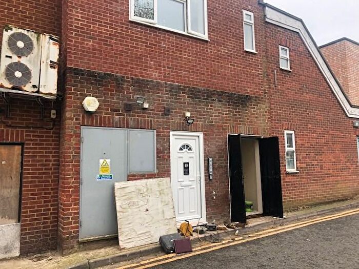 Studio To Rent In Harrow, HA1