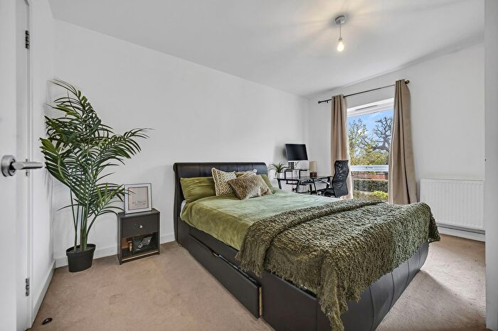 2 Bedroom Flat For Sale In St Clements Avenue, Harold Wood, RM3