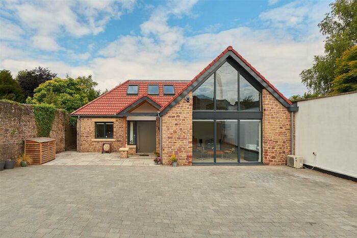 4 Bedroom Detached House For Sale In Church Road, Abbots Leigh, Bristol, BS8