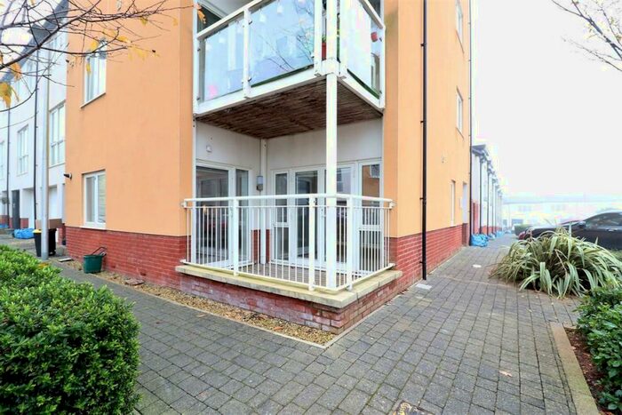 2 Bedroom Apartment To Rent In Wain Close, Penarth Heights, CF64