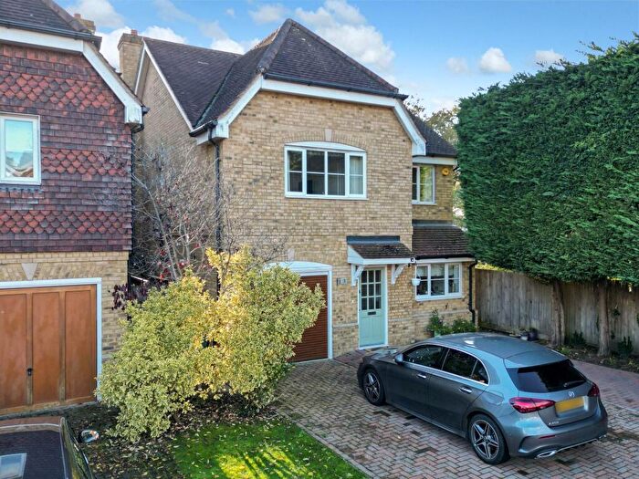 4 Bedroom Detached House For Sale In Manor Road North, Hinchley Wood, KT10