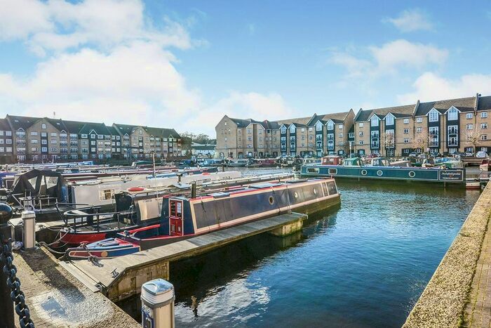 2 Bedroom Flat To Rent In Stephenson Wharf, Hemel Hempstead, Hertfordshire, HP3