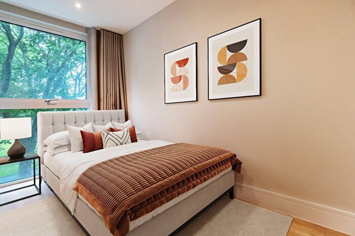 1 Bedroom Flat To Rent In Cadiz House - Neptune Wharf, Grinstead Road, SE8