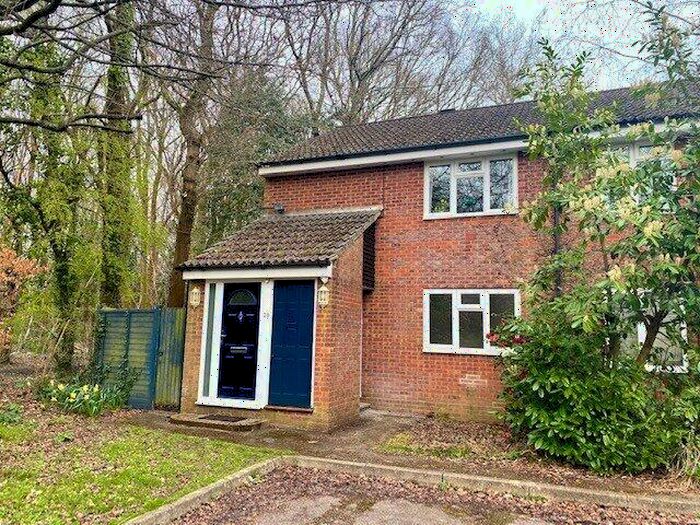 1 Bedroom Maisonette To Rent In Wellbrooke Gardens, Chandler's Ford, Eastleigh, Hampshire, SO53