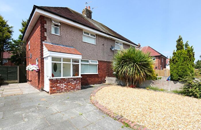 3 Bedroom Semi-Detached House To Rent In Central Avenue, Ainsdale, Southport, Merseyside, PR8