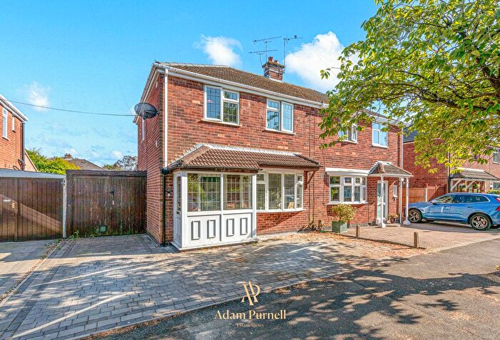 3 Bedroom Semi Detached House To Rent In Colts Close, Burbage, LE10